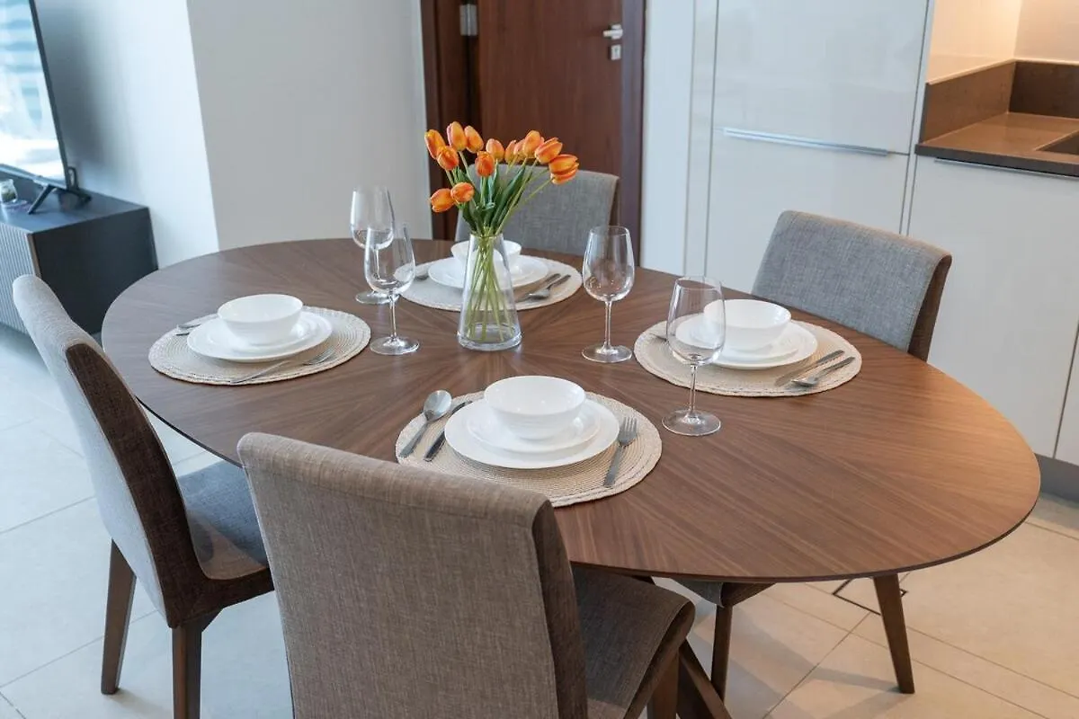 Fabulous 1-Bedroom Apartment Near Jbr In Dubai Marina 0*,